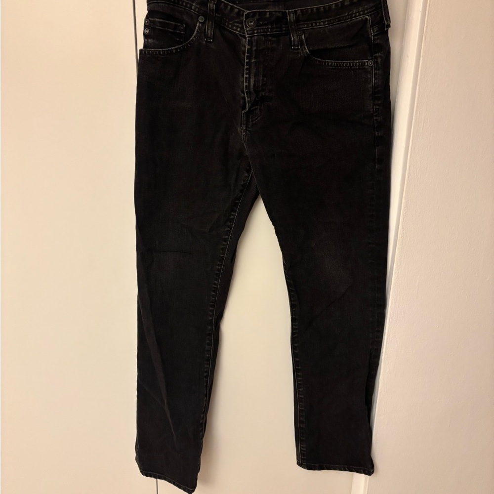 AG black Jeans skinny straight size 31